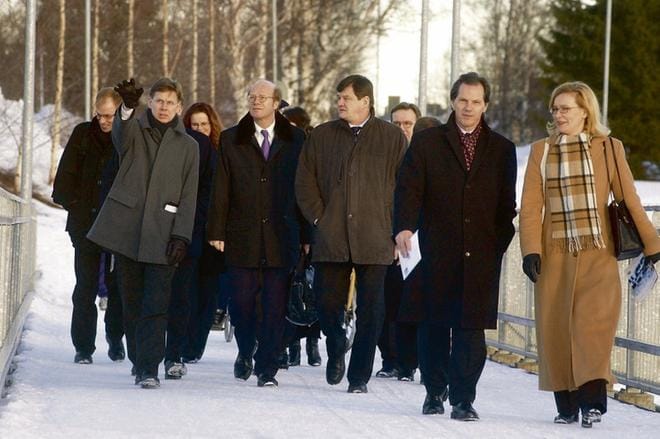 Framin harjakaisia vietettiin helmikuussa 2003. Tilaisuutta kunnioitti läsnäolollaan liikenne- ja viestintäministeri Kimmo Sasi (kok.). Arvovieraasta huolehtivat tuolloin muun muassa kaupunginjohtaja Mikko Pukkinen ja ammattikorkeakoulun vararehtori Paula Risikko. ARKISTOKUVA/KARI LÖFHJELM
