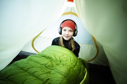 Miili Ahola täytti 10 ja alkoi nukkua teltassa – Kovilla pakkasilla hyvän unen takaa tuplamakuupussi ja paksu pipo