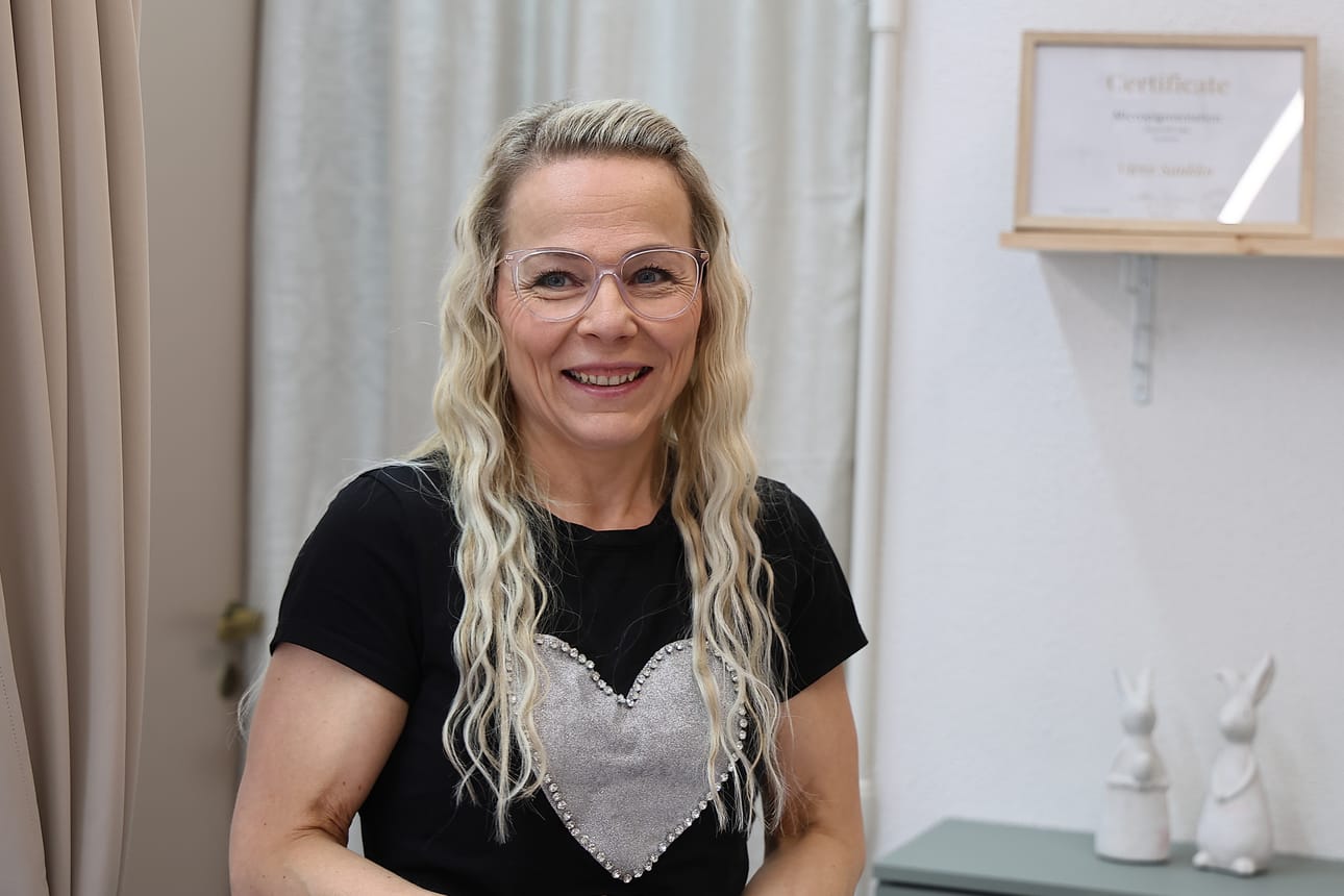 Virve Saukko otti itselleen fitness-valmentajan noin kaksi vuotta sitten ja hän huomasi saavansa treenistä tuloksia.