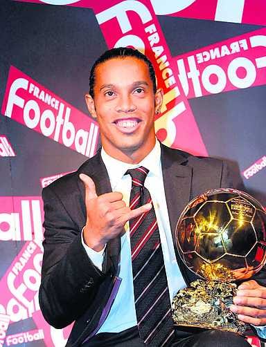 Alkuviikosta Ronaldinho valittiin perinteisessä äänestyksessä Euroopan parhaaksi jalkapalloilijaksi.
