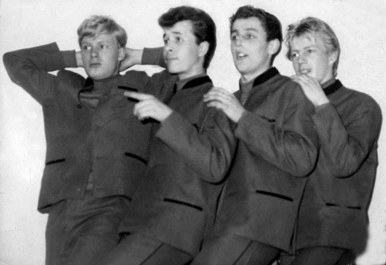 The Slippers tammikuussa 1961. Sakari (Saku) Pohjoisaho, Rauli Toivio, Matti Kemikoski ja Pentti (Pena) Valkeakari. Arkistokuva.