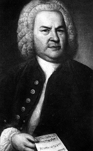 J.S. Bachin Matteus- ja Johannespassioista on tullut niin kiinteä osa hiljaisen viikon viettoa, että passiot samastetaan Bachin musiikkiin.
