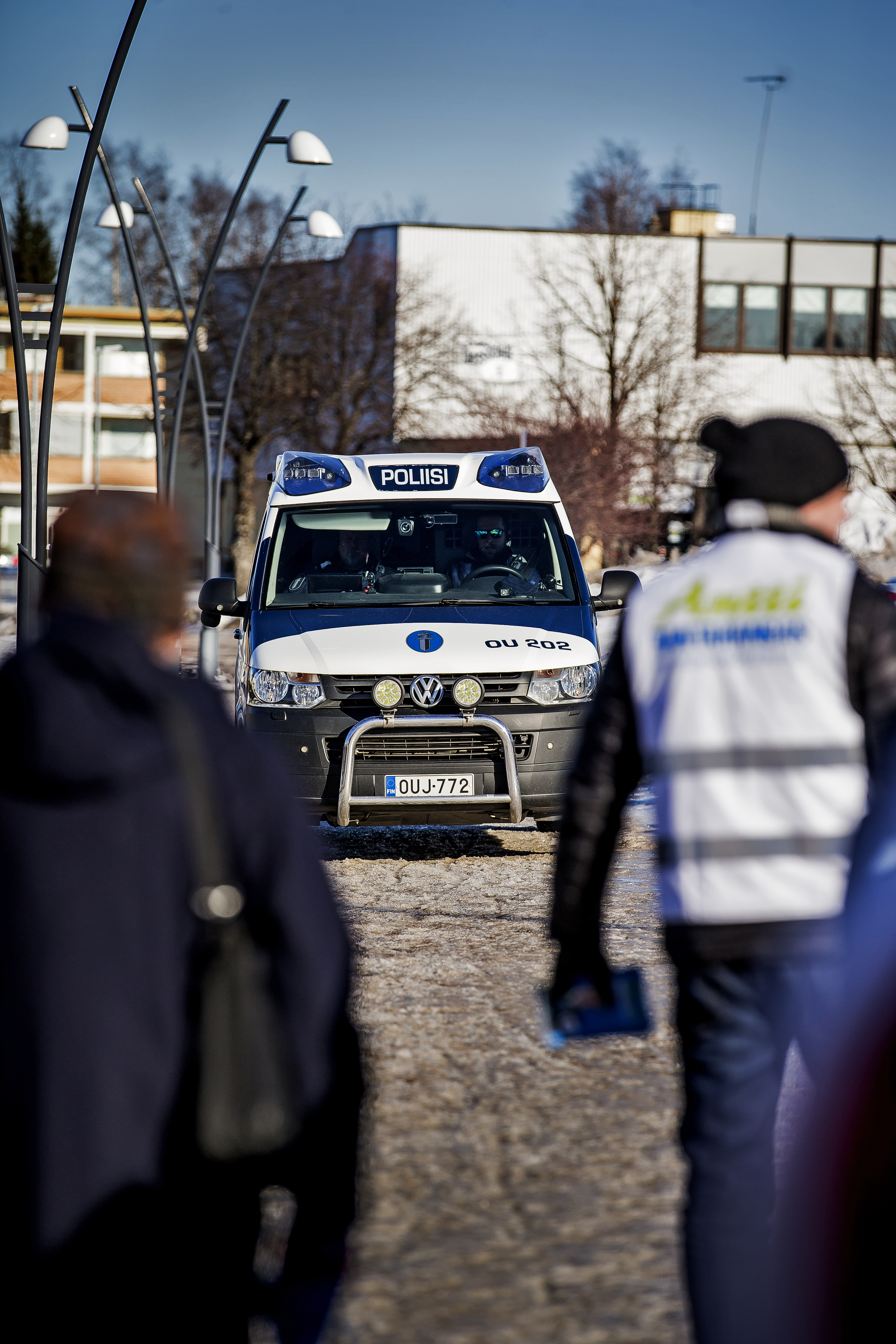 Poliisi turvasi vaalikiertuetta. Häiriöitä ei esiintynyt.