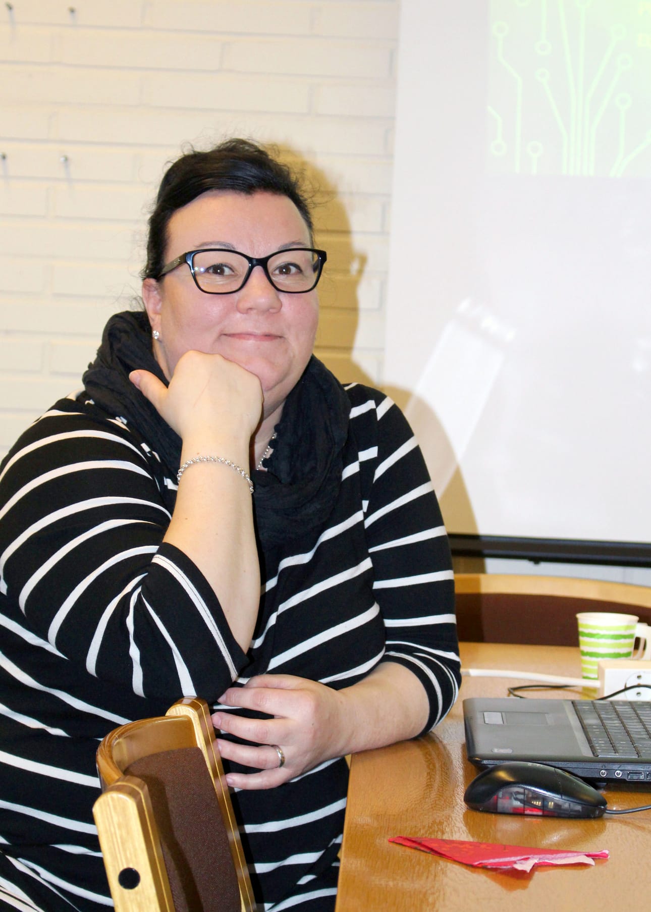 Jokilaaksojen Tiimin toiminnanohjaaja Eija Uunilan mukaan useista kokonaisuuksista koostuvan työhyvinvoinnin merkitystä ei välttämättä ajatella tarpeeksi.