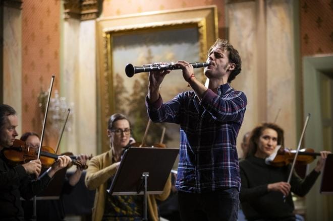 Espanjalaisklarinetisti Eneko Iriarte oli valokeilassa Vaasan kaupunginorkesterin Magia española -konsertissa vuoden 2018 alussa. ARKISTOKUVA: JARNO PELLINEN