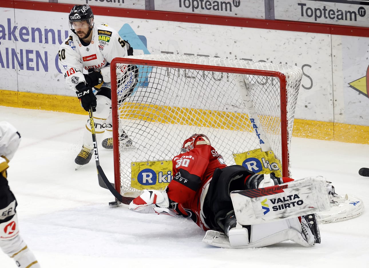 Kärppien avausosumasta vastannut Juhamatti Aaltonen lähenteli useampaan otteeseen Ässien maalia.