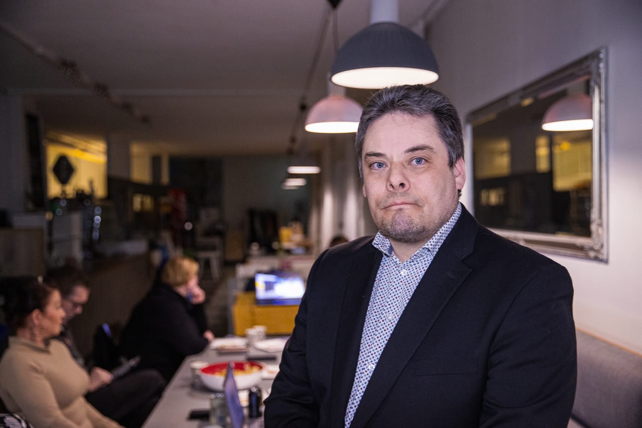 Tero Kokko jatkaa Kuusamon perussuomalaisten puheenjohtajana myös ensi vuonna.