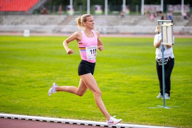 Estejuoksun kotimaan kärkinainen teki valintansa – pitkät ratamatkat odottavat