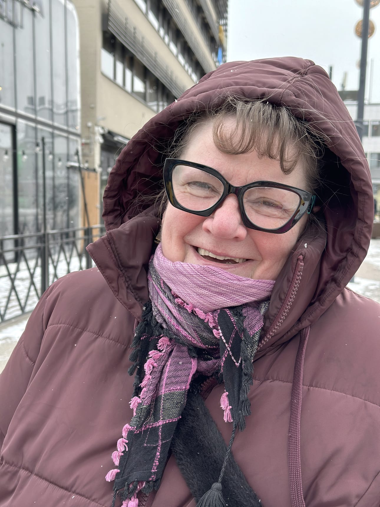 – Hyvän ystävän tärkein ominaisuus on luotettavuus. Ystävälle voidaan kertoa asioita, joita ei haluta muiden tietoon, Tarja Viitala pohtii.