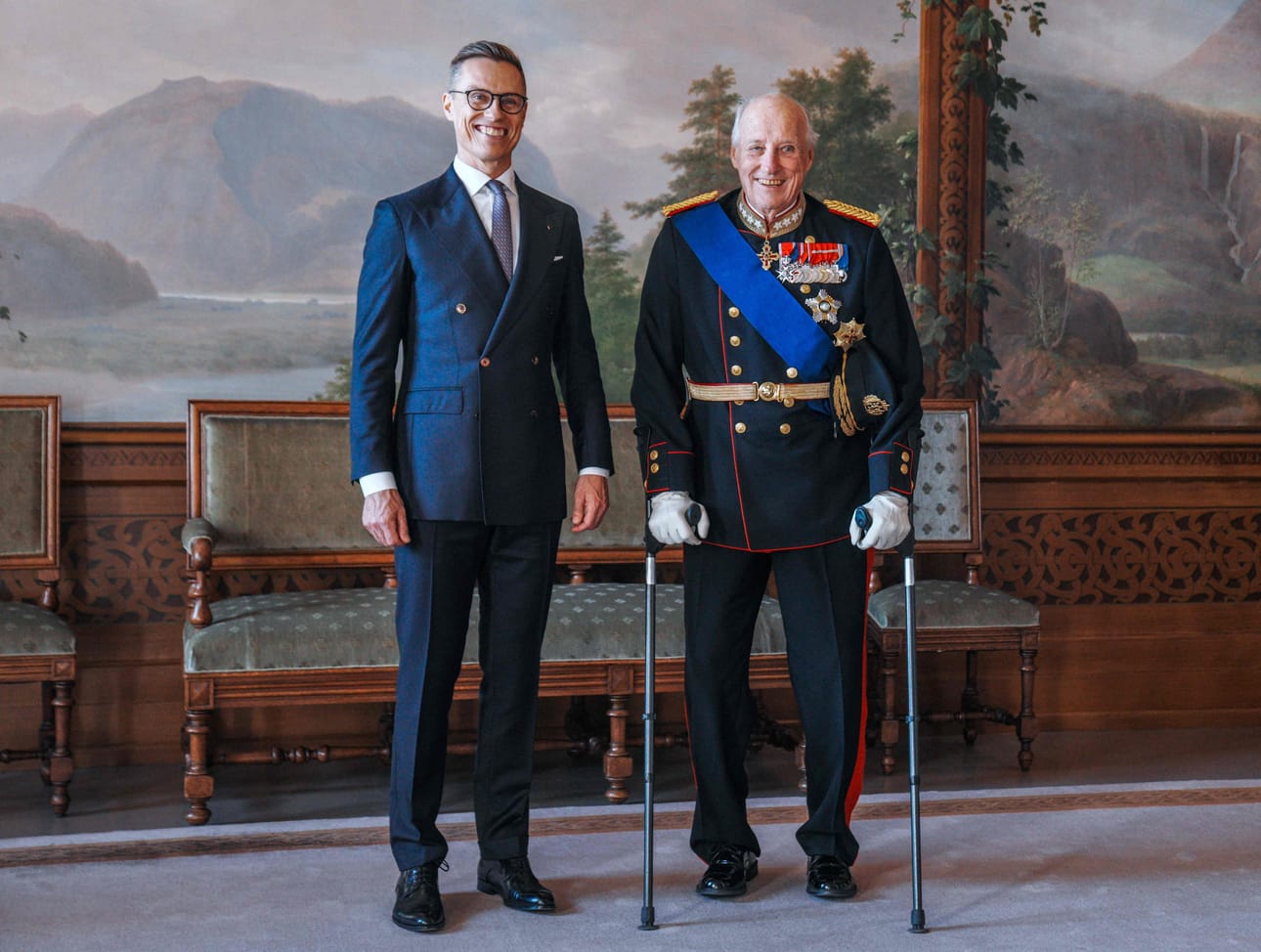 Peresidentti Alexander Stubb tapasi kunigas Haraldin Oslossa vuonna 2024.