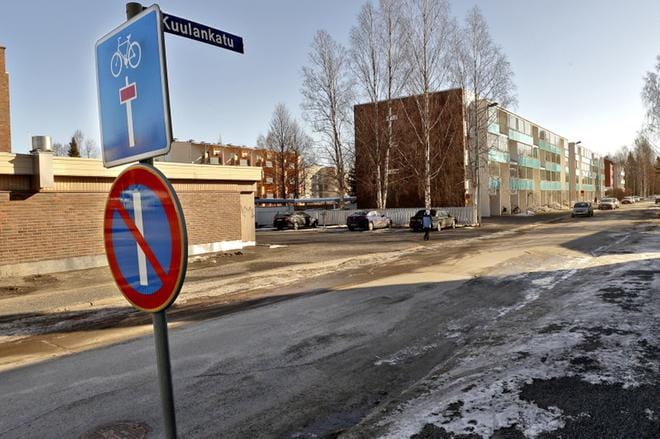 Kaupunki aloittaa sakottamisen vuoropysäköintialueilla Upassa ja Marttilassa. KUVA: HEIKKI HAKANEN