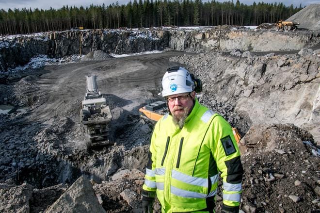 Kristiinan teknisen johtajan viran jättävä Epv tuulivoiman työmaapäällikkö Ari-Johan Myllyniemi nykyisellä työmaallaan Teuvalla. ARKISTOKUVA: JORMA HAVULA