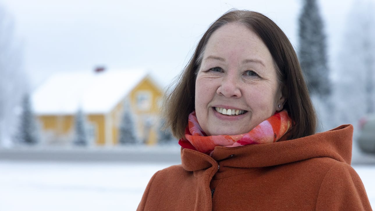 Alavuden kaupunginjohtajalla Liisa Heinämäellä on entisenä ministeriön ja THL:n viranhaltijana poikkeuksellisen laaja näköala hyvinvointialueiden valmisteluun.
