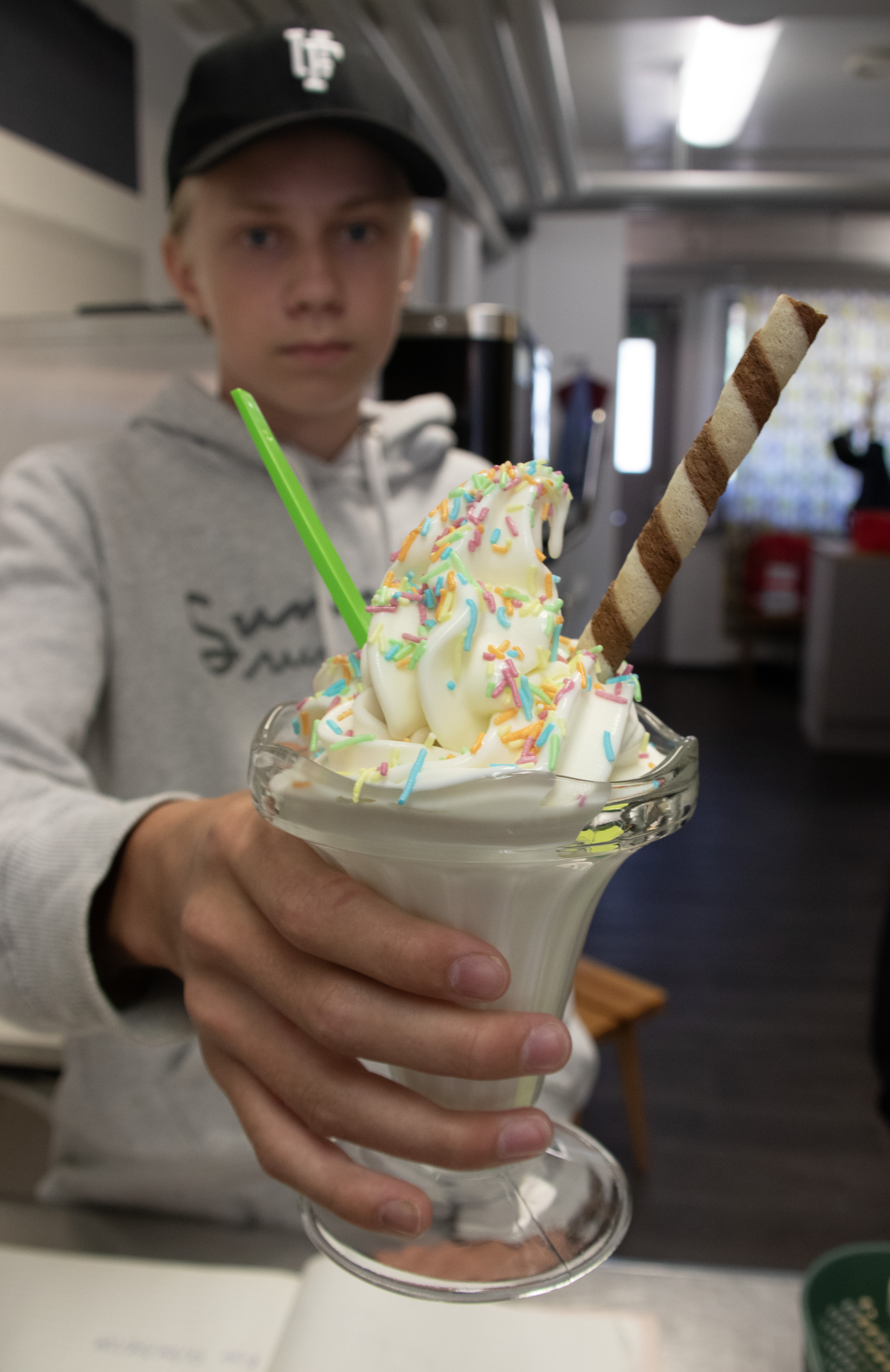 Pop up -pehmiskahvila on ollut tykätty – vielä tänään ehtii nauttimaan jäätelöannoksen tai pehmiksen