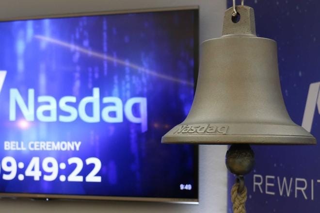 Helsingin pörssi soittaa kelloja kansainvälisen naistenpäivän kunniaksi. KUVA: Nasdaq Helsinki