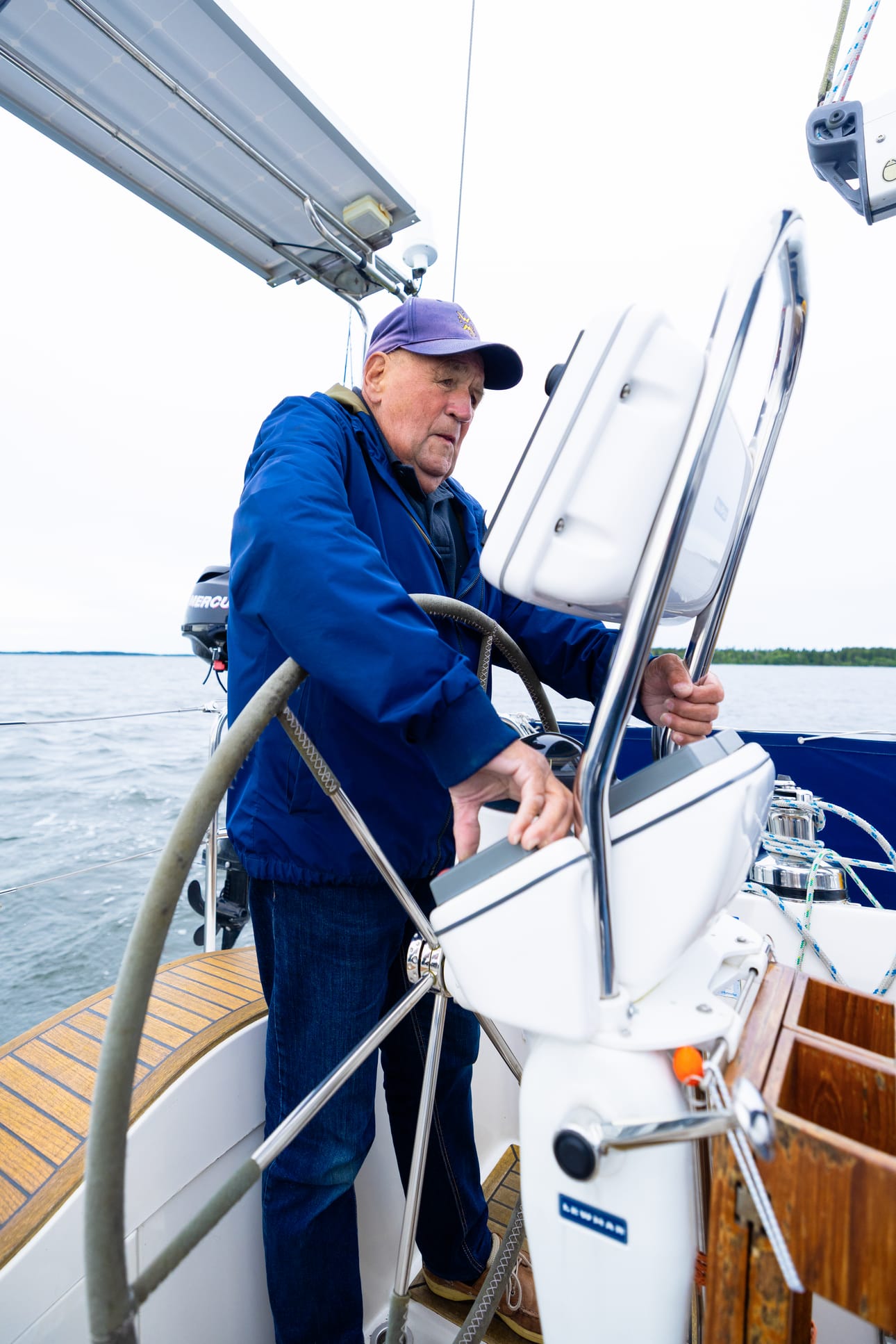81-vuotias Lars-Erik Kesti tuntee, että merillä ollessa on elämä parhaimmillaan.