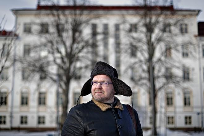 Uusi kasvo. Filosofian tohtori, dosentti Antti-Ville Kärjä aloitti helmikuussa kulttuurisen musiikintutkimuksen professorina Taideyliopiston Sibelius-Akatemiassa Seinäjoen yliopistokeskuksessa. Antti-Ville Kärjä on myös Ilkan ja Pohjalaisen kulttuurisivujen tuore kolumnisti. KUVA: TOMI KOSONEN