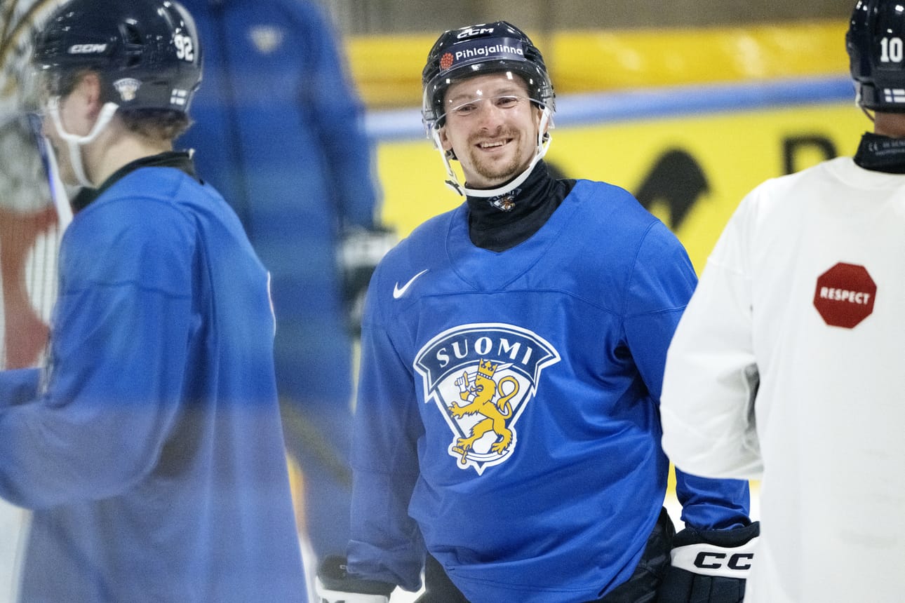 Sakari Manninen on jättänyt näkyvän jäljen Leijonien historiaan tärkeillä maaleillaan.