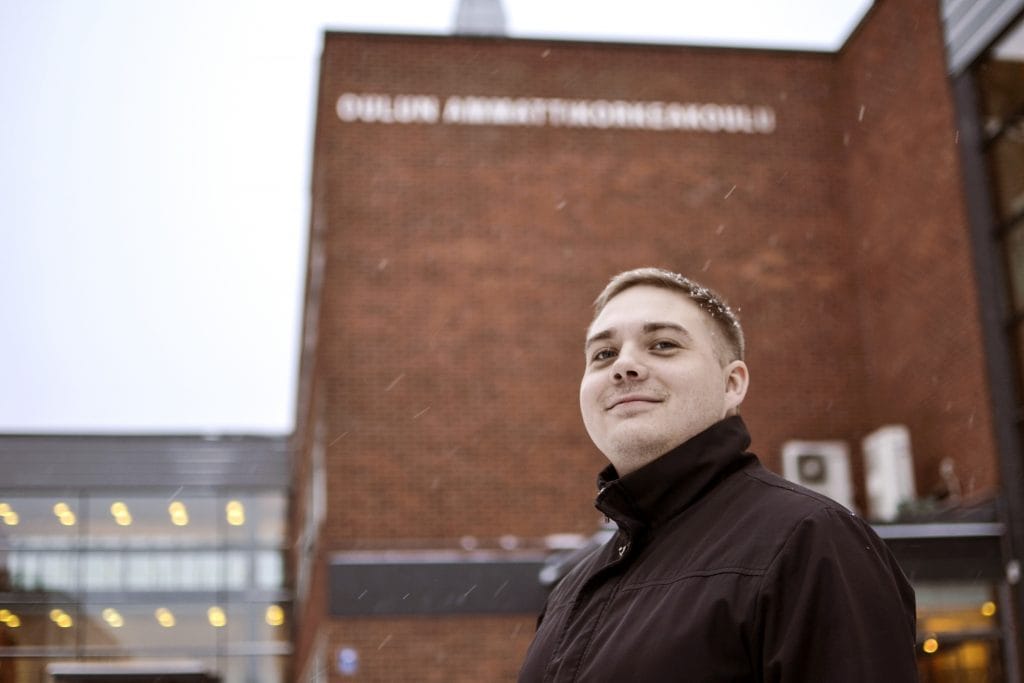 OSAKOn hallituksen vuoden 2018 puheenjohtaja Anttijussi Ripaoja uskoo, että muuttaessa paras lopputulos saadaan oikeilla liikennejärjestelyillä ja opiskelijoita kuuntelemalla.