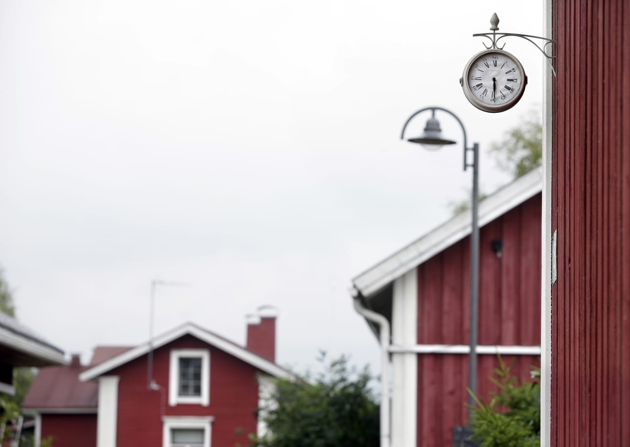 Iin kunnan yhteistoimintaneuvotteluiden säästötavoite vuodelle 2027 on 1,3 miljoonaa euroa. Arkistokuva Iin vanhasta Haminasta.