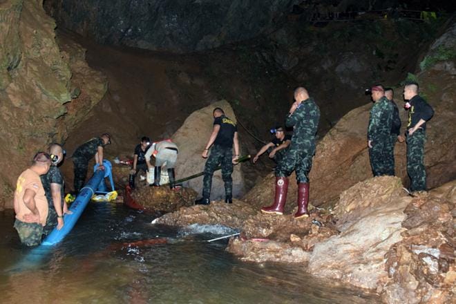 Thaimaalaisten jalkapallojuniorien pelastaminen luolastosta oli iso operaatio, jota seurattiin ympäri maailmaa. Arkistokuva. KUVA: ROYAL THAI ARMY HANDOUT