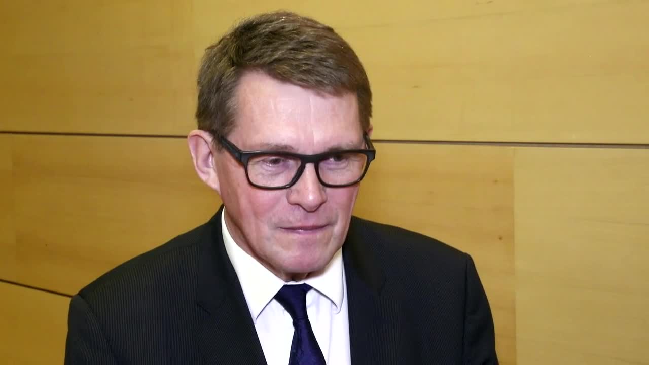 Haastattelussa keskustan presidenttiehdokas Matti Vanhanen