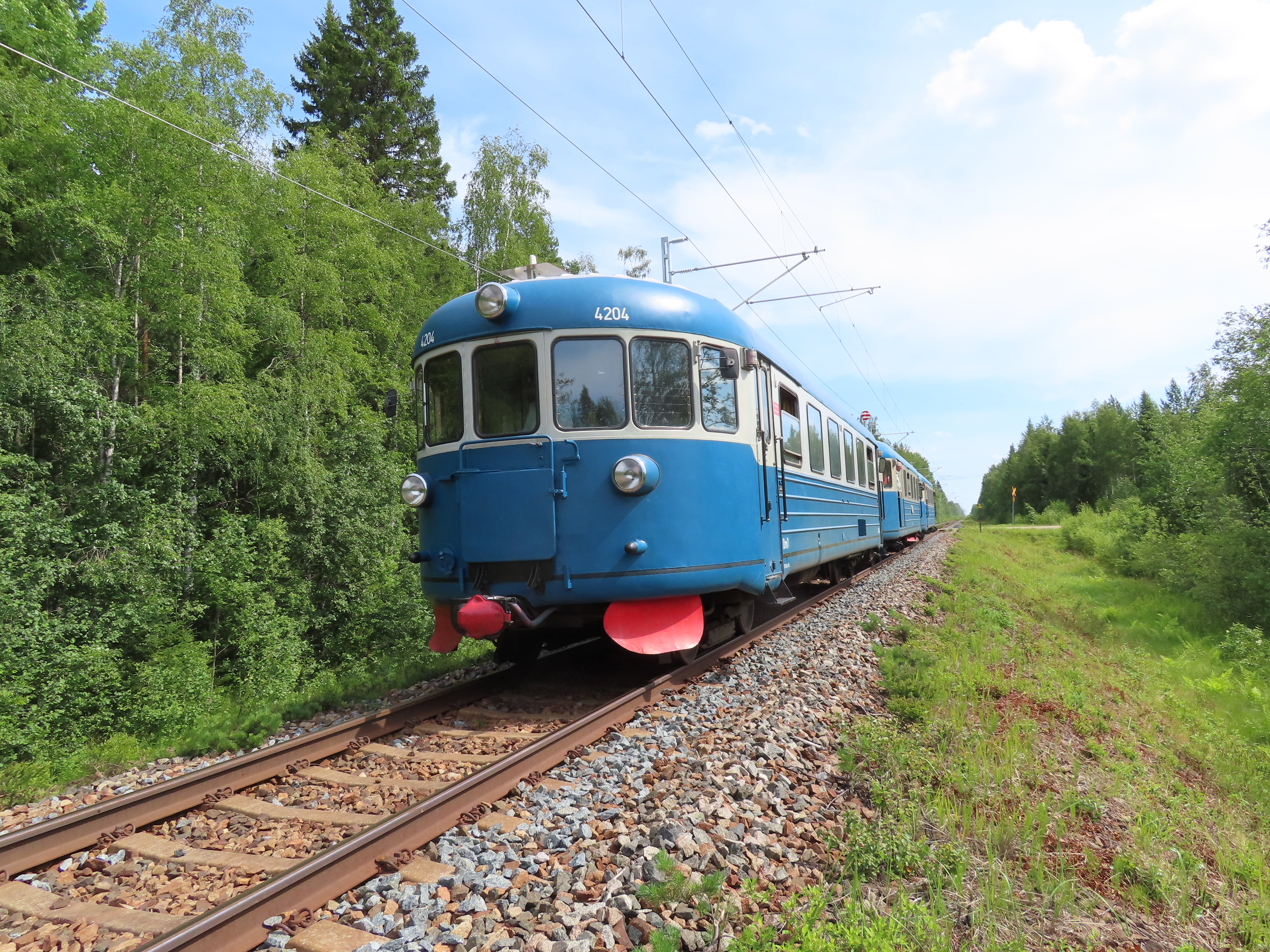 Legendaarinen lättähattu vie Oulusta kesätapahtumiin – katso reitit