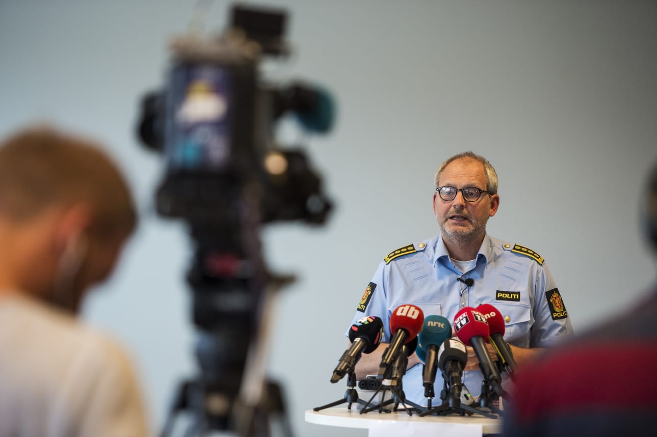 Tutkinnan johtaja Tommy Brøske kertoi miljardööri Tom Hagenin pidätyksestä tiistaina Oslossa.