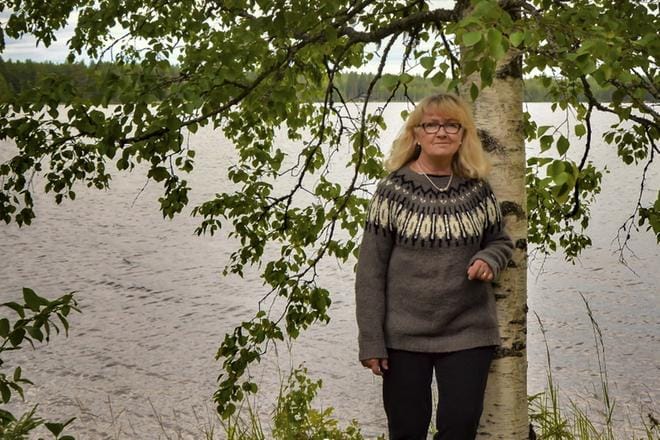 Eläkkeellä oleva lähihoitaja Harriet Lakaniemi asuu Kaartusella. Kuvat: Harriet Lakaniemi