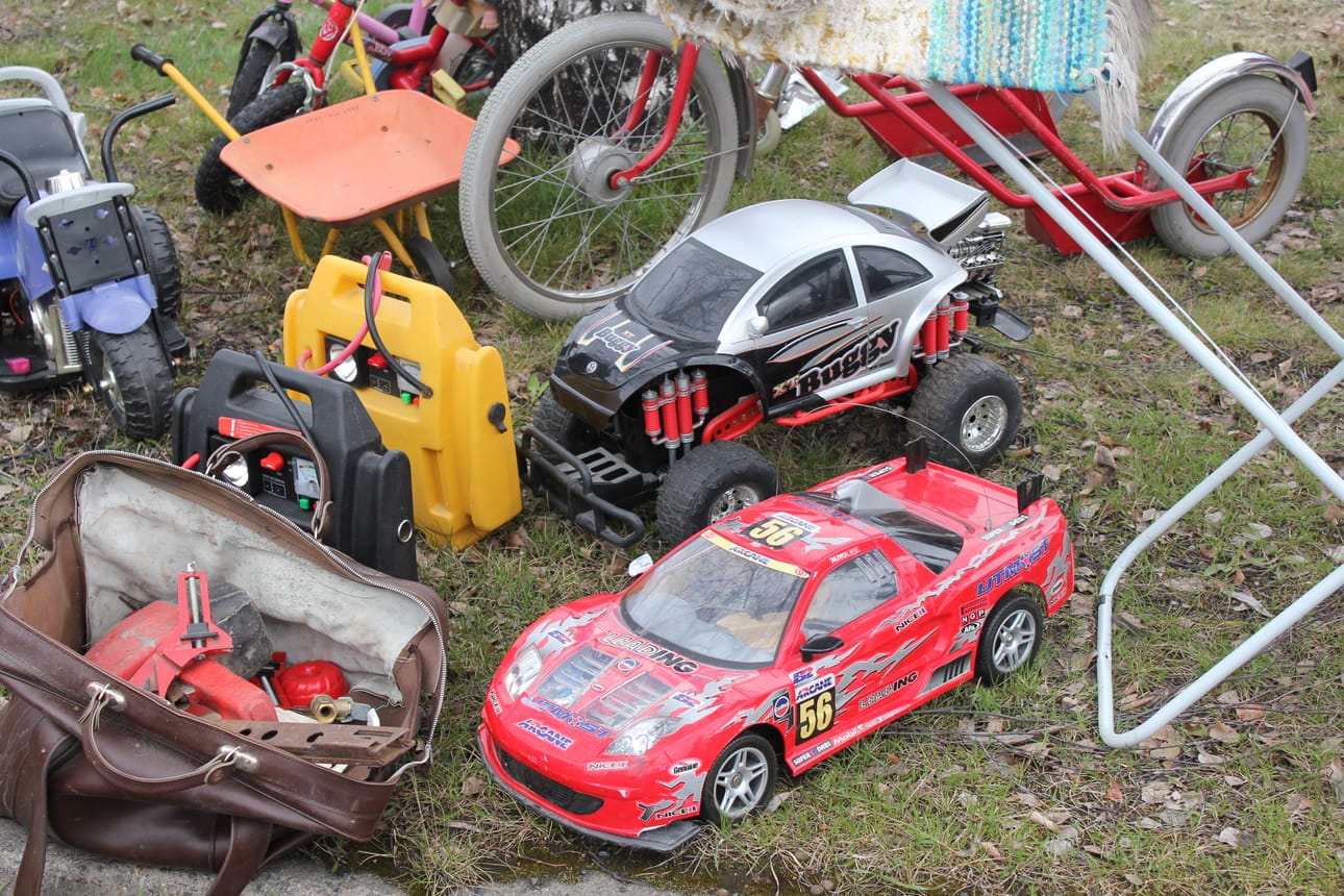 Autokaupassa kannattaa olla tarkkana. Leluauton voi luovuttaa vieraalle, mutta oikean auton kanssa on syytä olla varovainen.