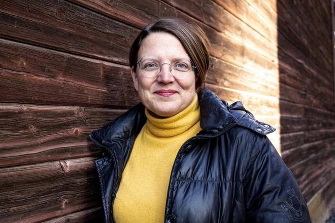 Miia Äkkisen työpaikka vaihtuu hallintotalolta Palosaarelle. Arkistokuva.
