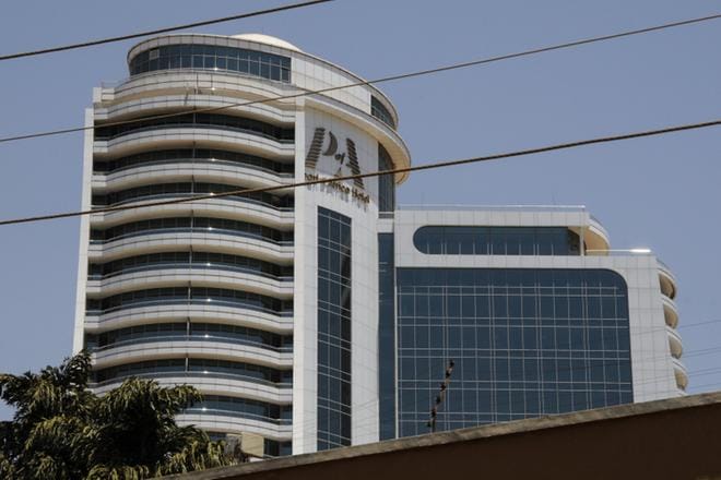 Suomalainen mies löydettiin helmikuussa kuolleena Pearl of Africa -hotellista Ugandan pääkaupungissa Kampalassa. Kuva: EPA / Ronald Kabuubu