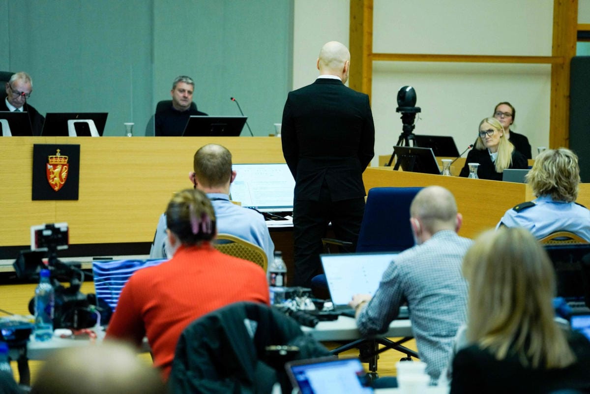 Oikeus käsittelee Breivikin anomusta kolmen päivän ajan Skienin vankilassa, jossa Breivikiä pidetään. LEHTIKUVA/AFP
