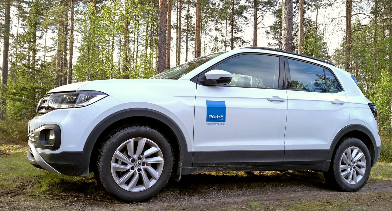 Uutuus on on näppärän näköinen ja kokoinen. Se on helppo tunnistaa Volkswageniksi.