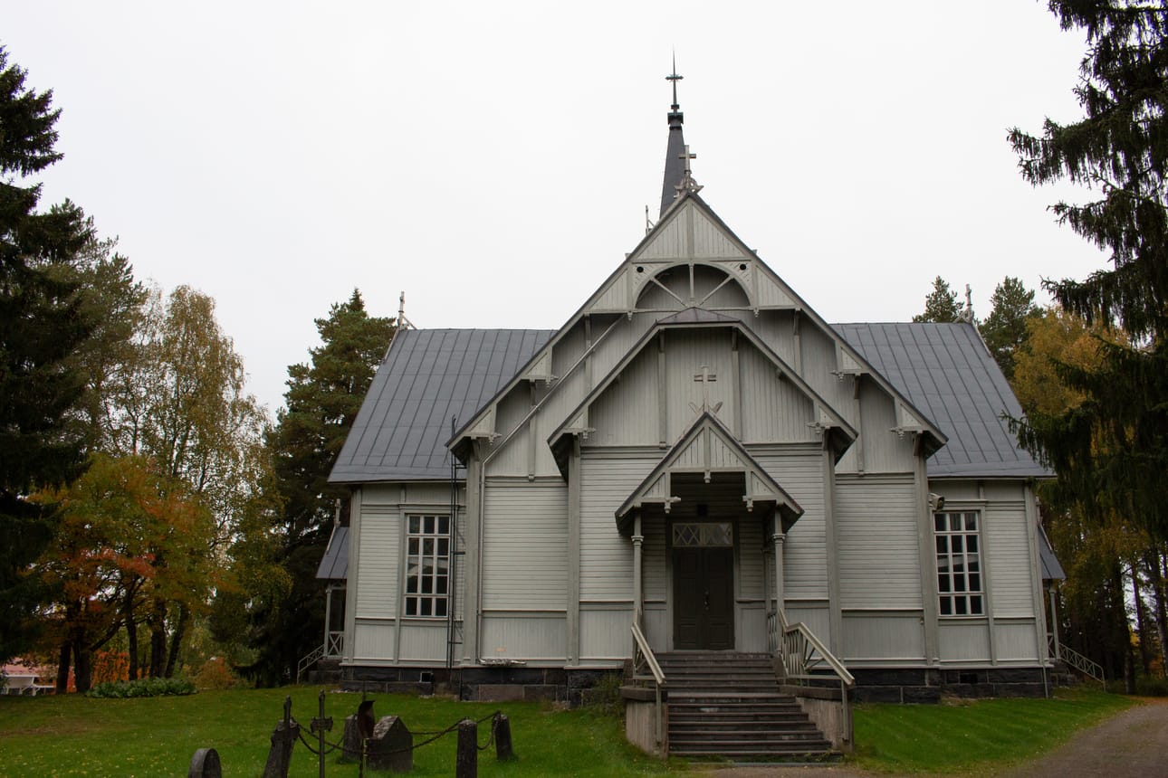 Pulkkila kirkko