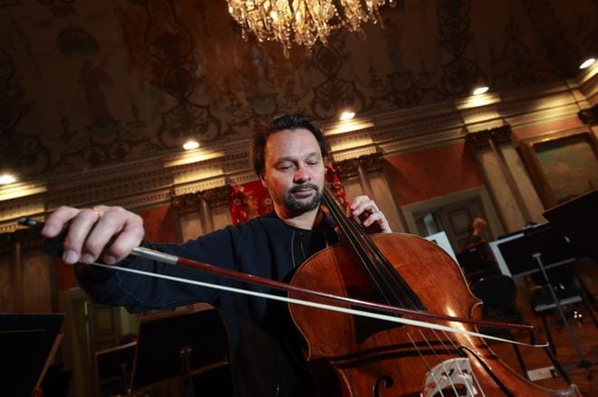 Sellisti Marko Ylönen tunnetaan Vaasassa myös Korsholman musiikkijuhlilta. Hän toimi festivaalin taiteellisena johtajana vuosina 2008 ja 2010-2012. KUVA: JAAKKO ELENIUS