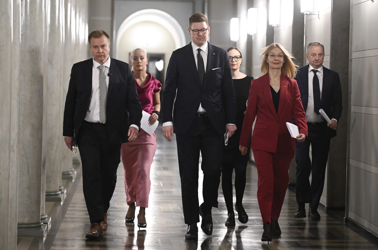 Eduskunnan oppositio kertoo jättävänsä perjantaina välikysymyksen tavallisten ihmisten arjen kustannusten noususta. Arkistokuva.