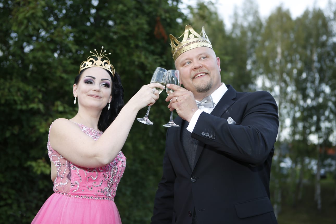 Uudeksi tangokuningattareksi valittiin Pirita Niemenmaa ja tangokuninkaaksi Johannes Vatjus.