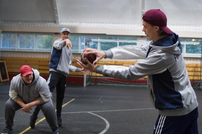Felix Kallio (vas.), Jere Byman ja Jani Manderbacka ovat Pohjoismaiden mestareita. KUVAT: MINNA ANTILA