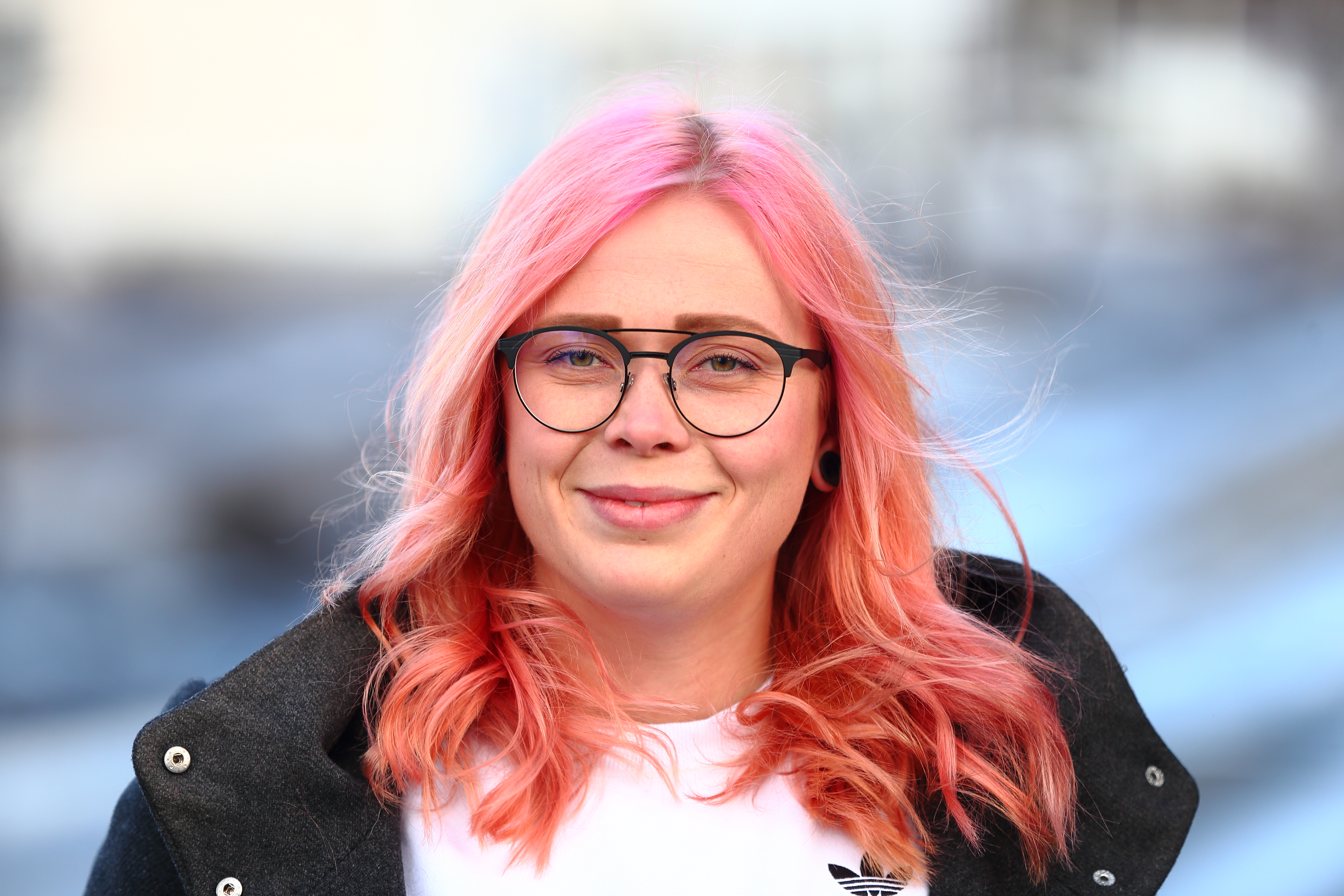 Anna Kuisma ei ole itse kokeillut koskaan mäkihyppyä, eikä siihen juuri ole poltetta.