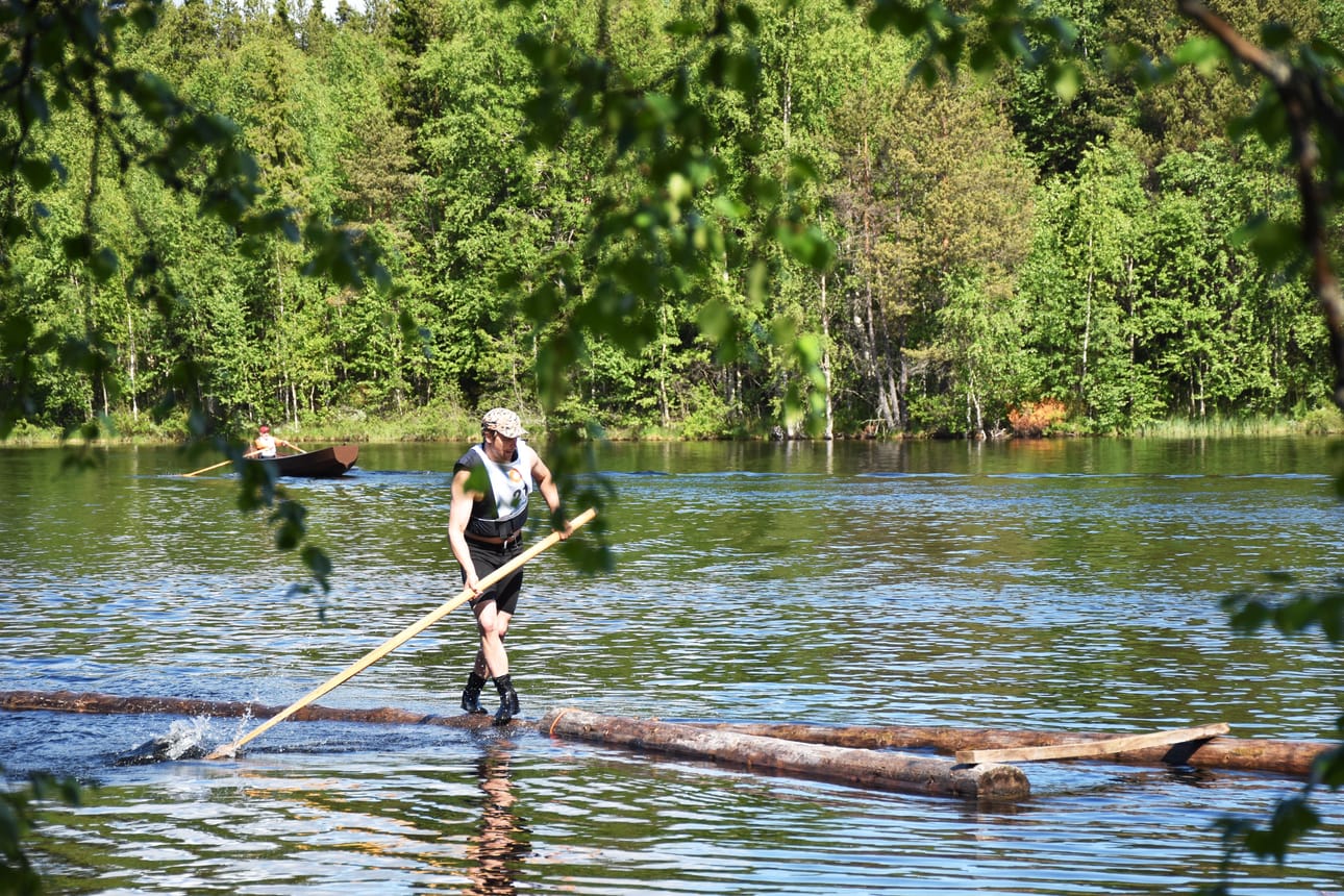 Jori Mikkonen osallistui veljensä Toni Mikkosen kanssa yleissarjaan. Veljekset paljastivat kisaavansa eniten juuri toisiaan vastaan. ”Tiukaksi menee, mutta parempi voittakoon”, Jori Mikkonen kommentoi.