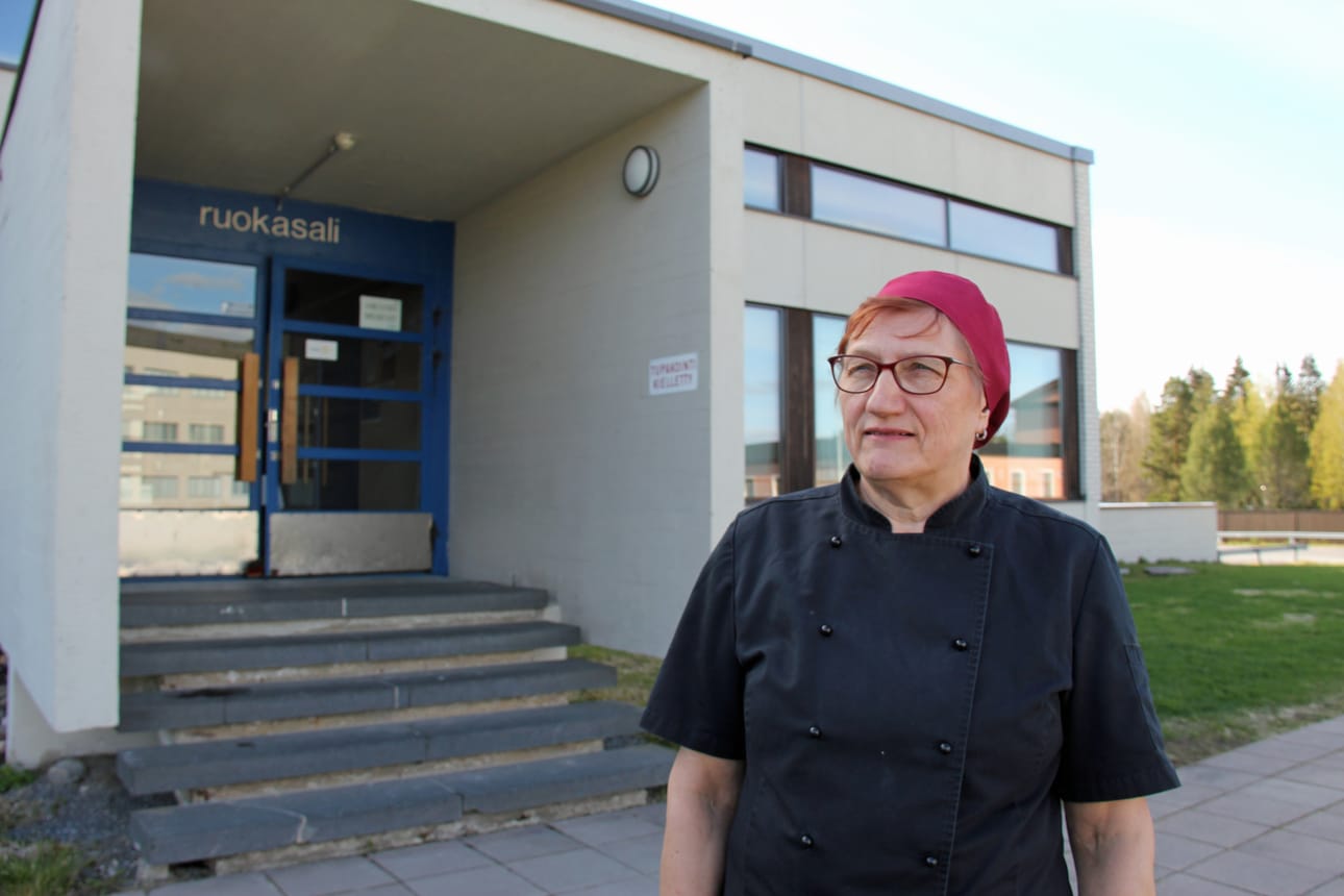 Entinen varuskuntaravintola muuttuu Hela-Ravintolaksi kesäkuun alussa. – Linjastotilaa on paljon ja istumapaikkoja ainakin 150, yrittäjä Seija Haka kertoo.