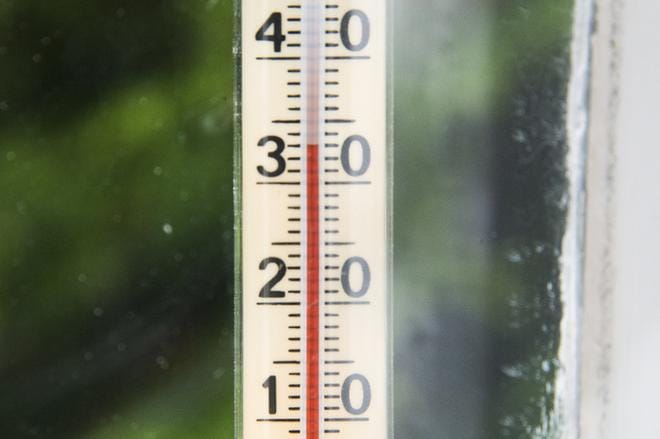 Suurin osa Superin saamista viesteistä on koskenut vanhusten palveluasumista ja hoitolaitoksia. Jonkin verran helteestä on tullut viestejä kotihoidon puolelta. Yleisin mitattu sisälämpötila on ollut 30–33 astetta. KUVA: Jukka Vuokola