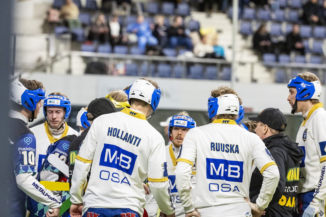 Kempeleen Kiri suuntaa viikonloppuna vielä kerran tämän kalenterivuoden aikana halliotteluihin.