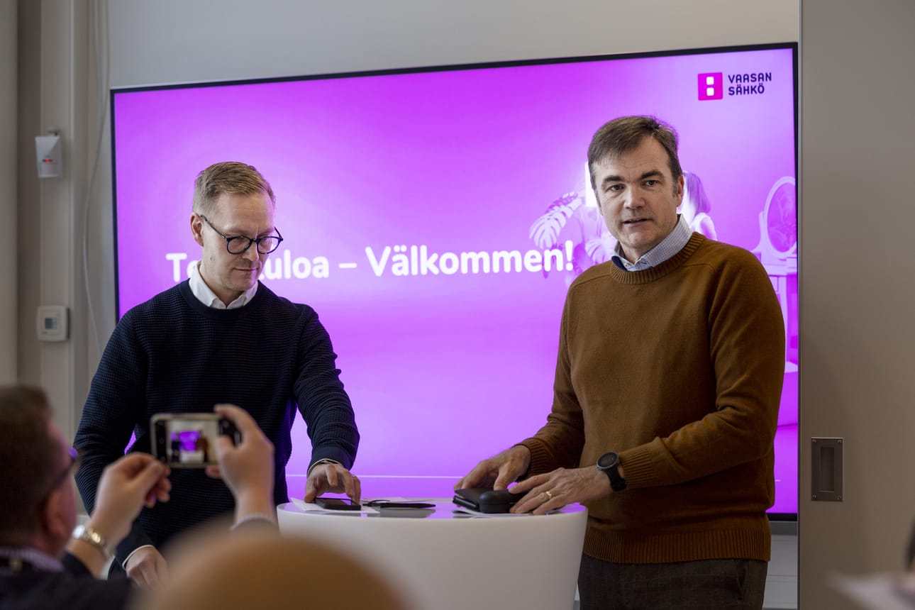 Hans-Alexander Öst (vasemmalla) on Vaasan Sportin Junioreiden johtokunnan uusi puheenjohtaja. Arkistokuva.