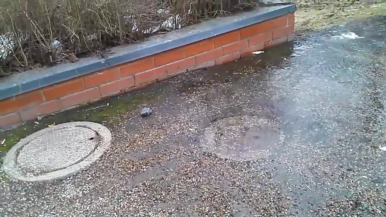 Siipikujan suihkulähde ihmetyttää