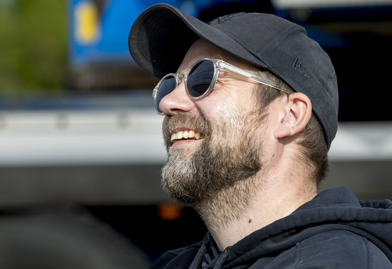 Pekka Kropsu on odottanut pari vuotta, että hän saisi parkkeerata ravintolalaivansa Oulun torinrantaan. Tavoite toteutuu juhannukseen mennessä.