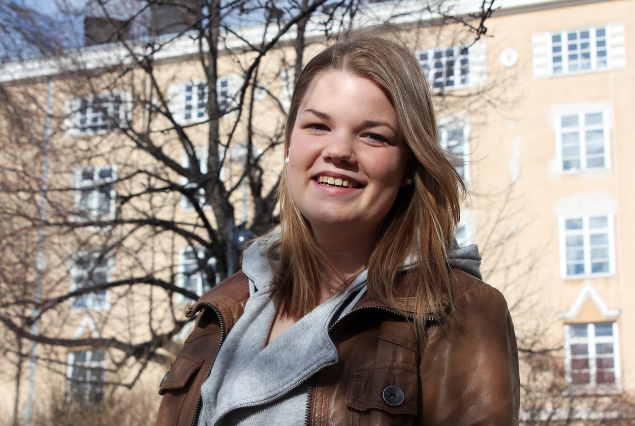 Liisa Rahkola myöntää, että kotikaupunki Oulua saattaa opiskeluvuosien aikana tulla ikävä.