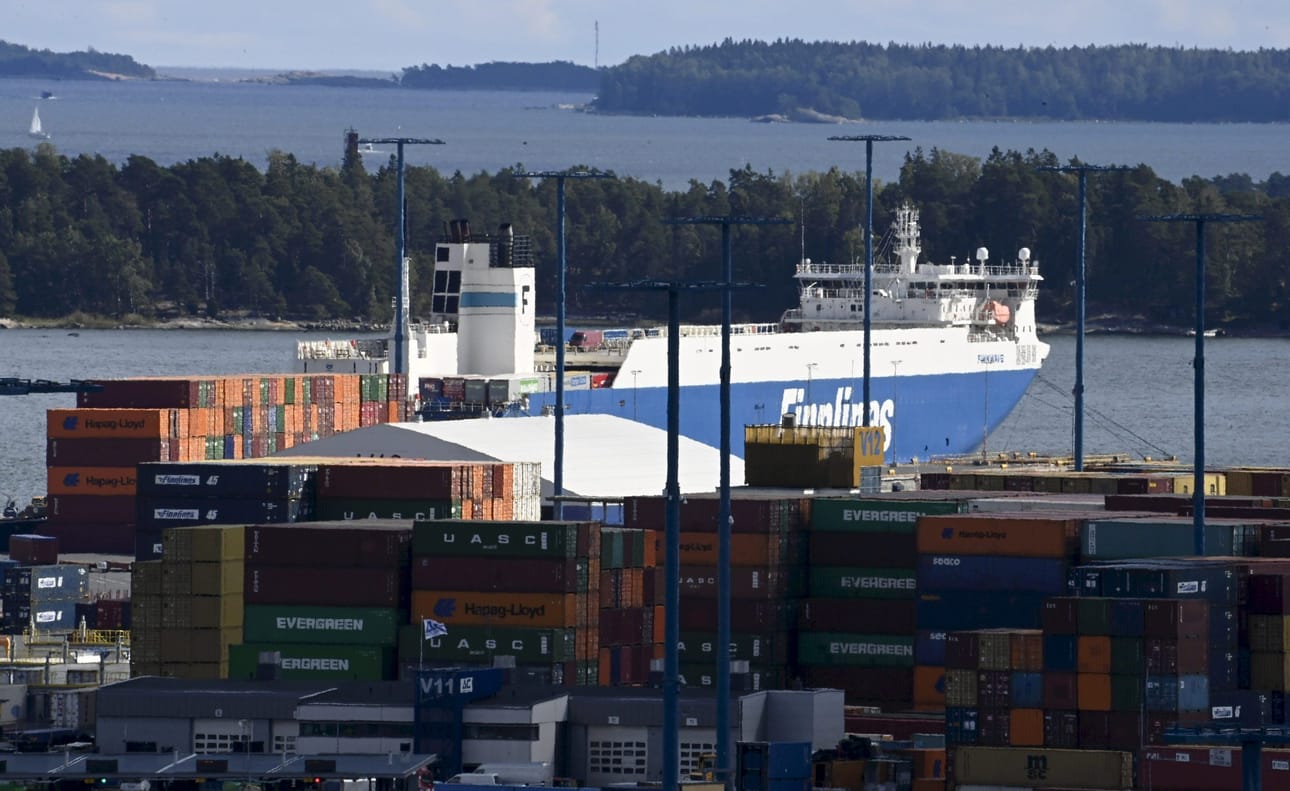 Tavaroiden tuonnissa kasvu oli elokuussa hurjinta energiatuotteissa. LEHTIKUVA / Heikki Saukkomaa