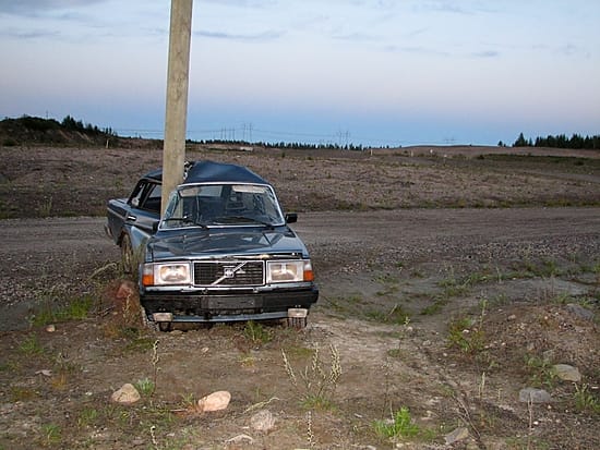 Onnettomuusauto lyttääntyi pahoin Torniossa sattuneessa kuolonkolarissa.